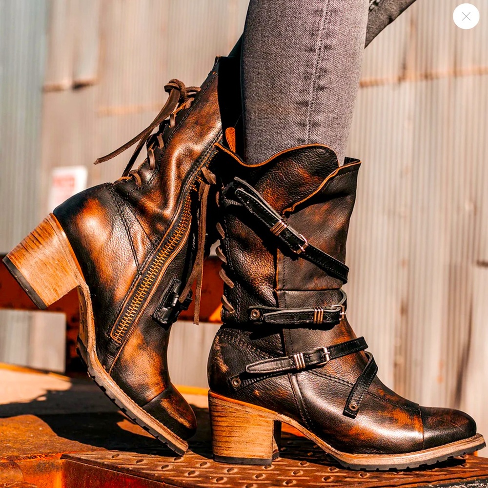 Freebird Cora Boot (size 8) Brand New, never left the house!